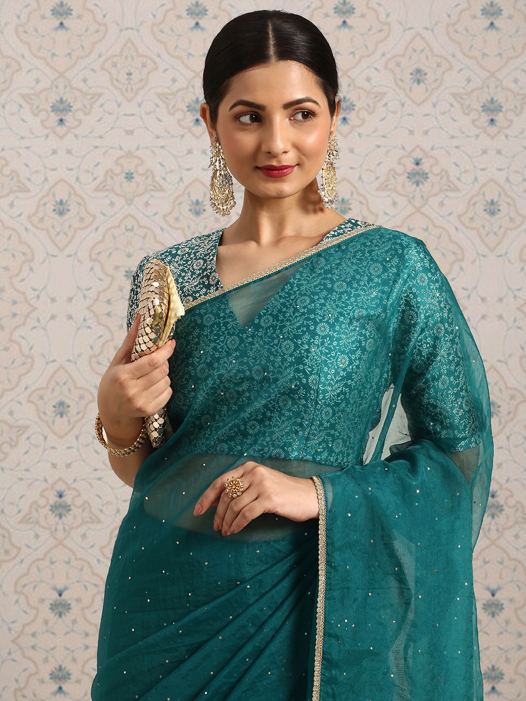 

House of Pataudi Embellished Mukaish Organza Saree, Green