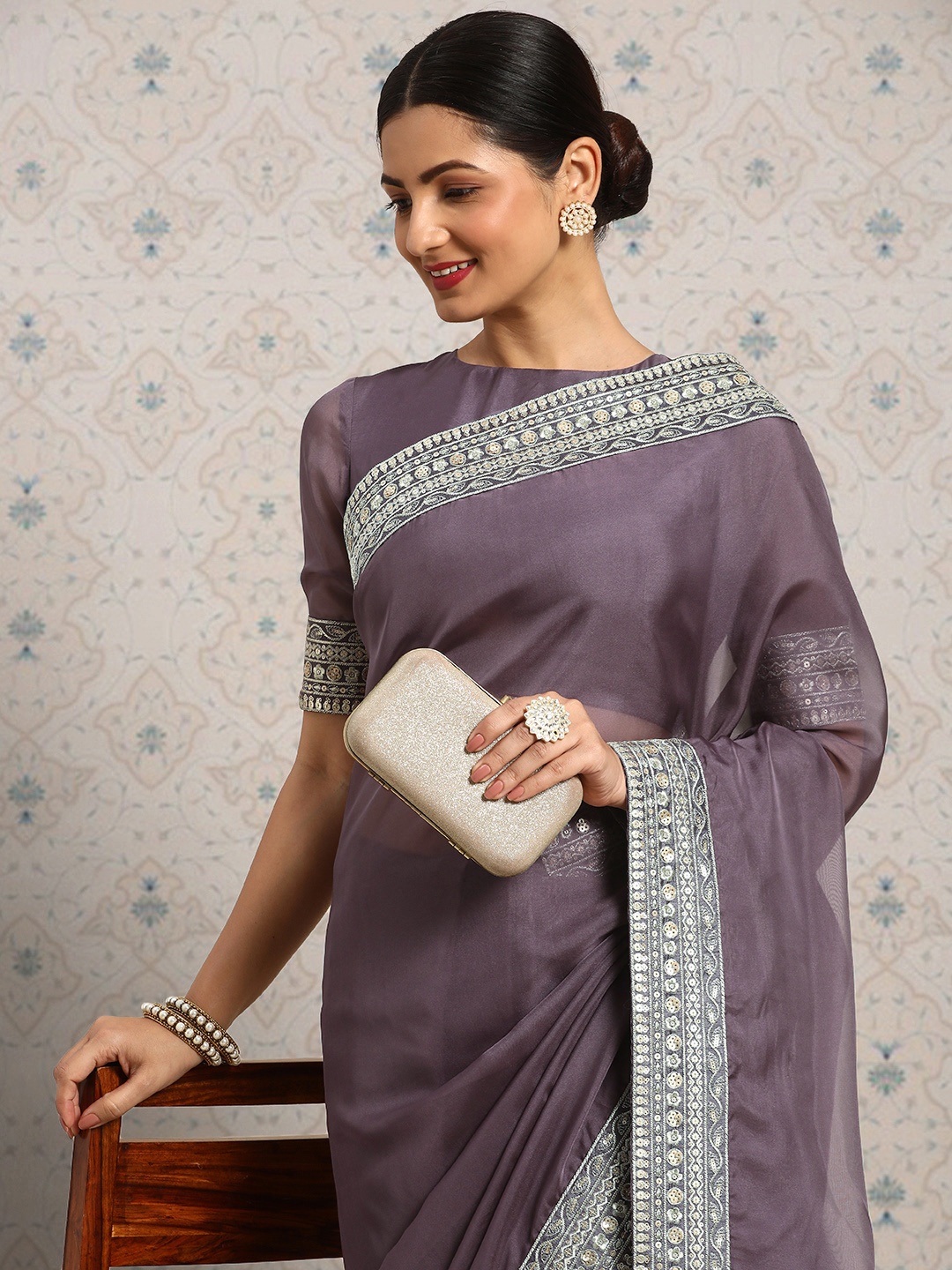 

House of Pataudi Sequinned Organza Saree, Mauve
