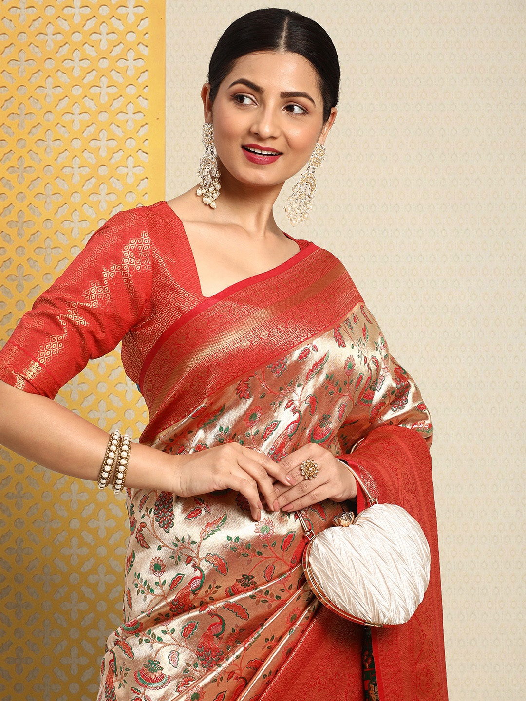 

House of Pataudi Ethnic Motifs Zari Saree, Gold