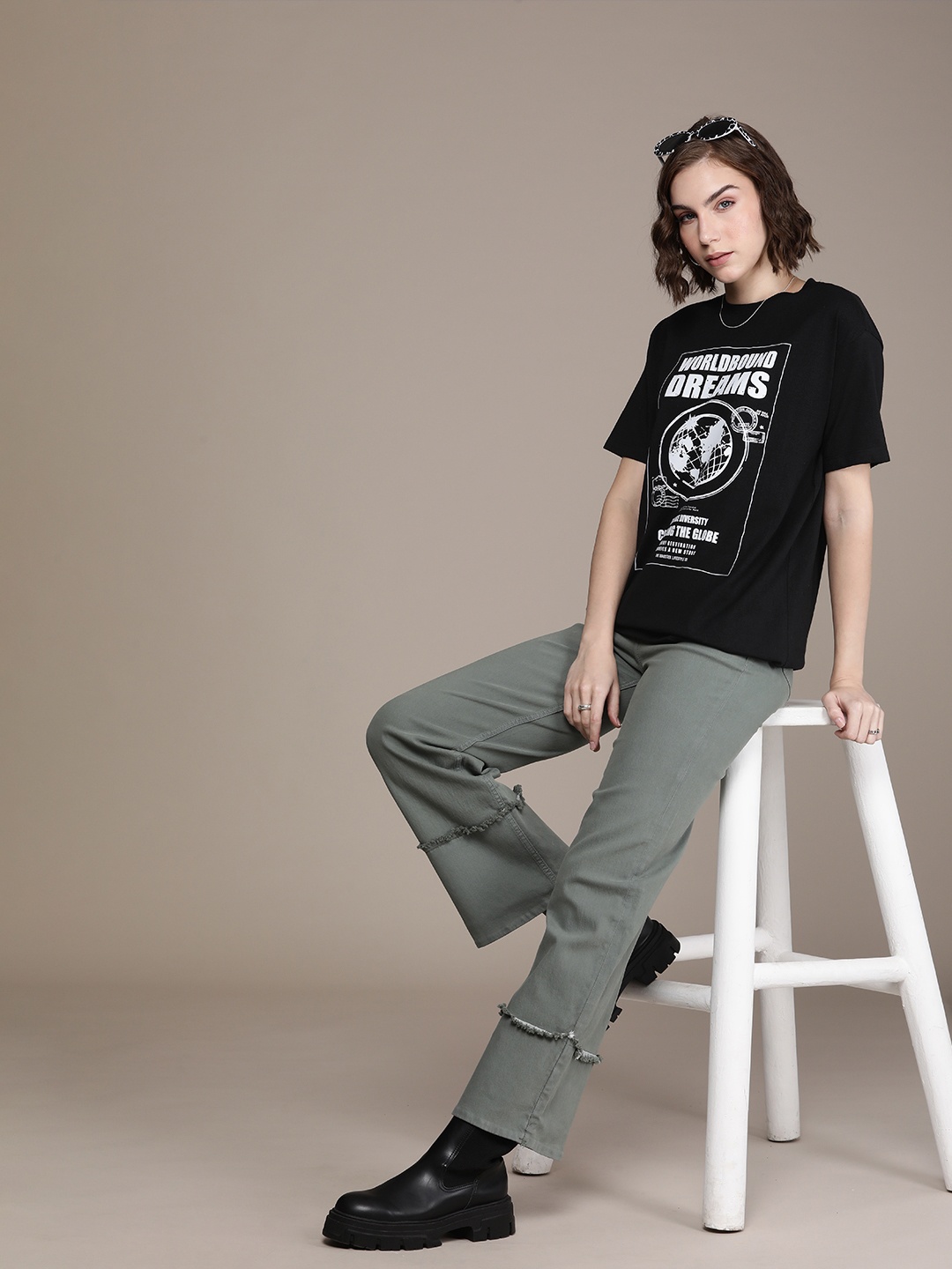 

Roadster Typography Printed Drop-Shoulder Sleeves Bio Finish T-shirt, Black