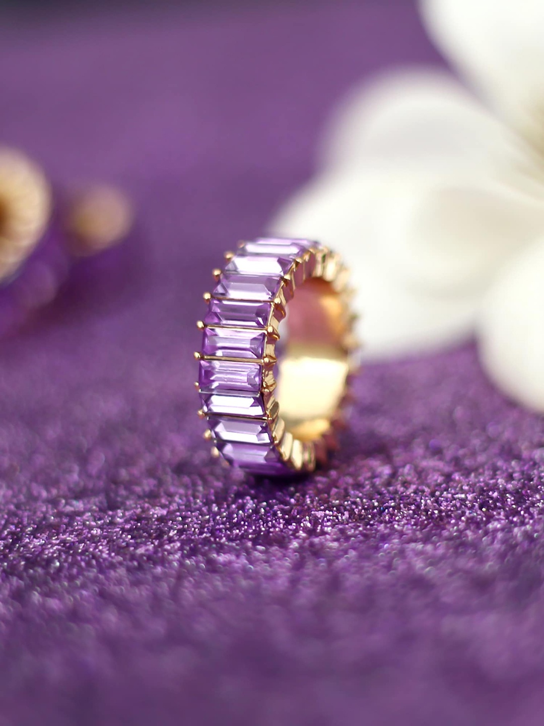 

Bellofox Gold-Plated Stones-Studded Finger Ring