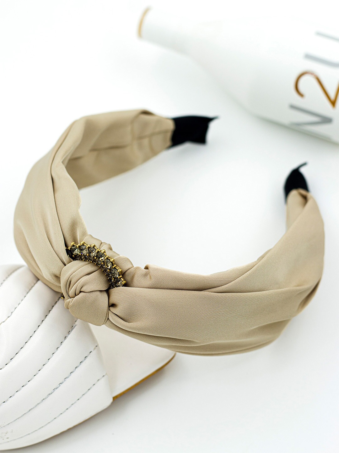 

Bellofox Beige Beaded Hairband