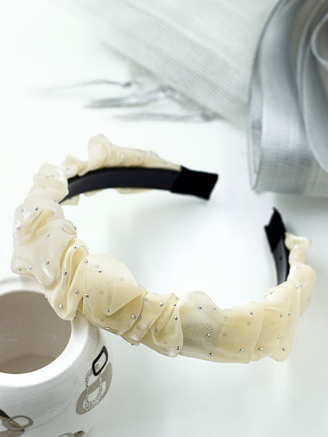 

Bellofox Beige Crinkled Embellished Hairband