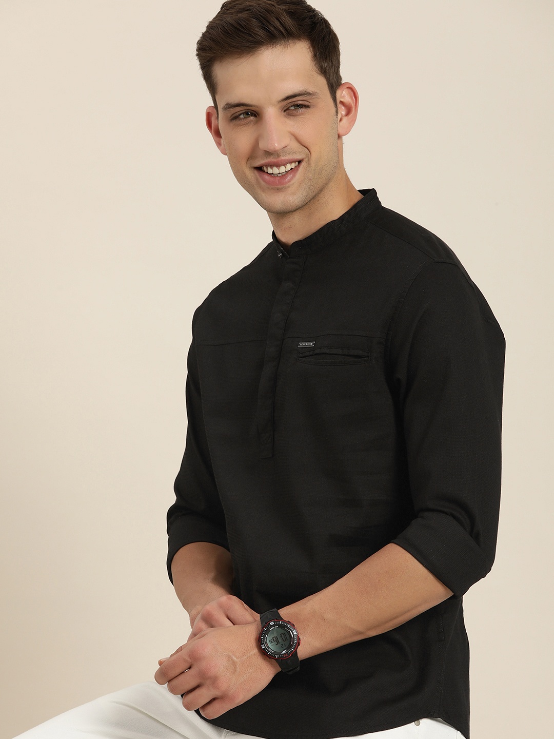 

HERE&NOW Men Solid Slim Fit Opaque Casual Shirt, Black