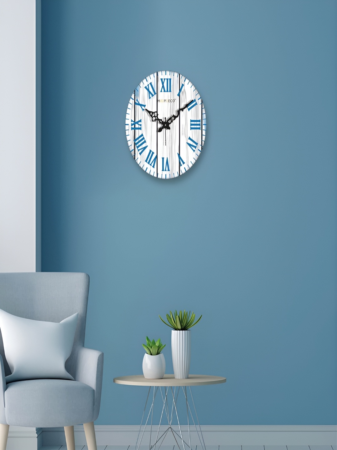 

HOOMDECO Blue & White Printed Round Vintage Wall Clock
