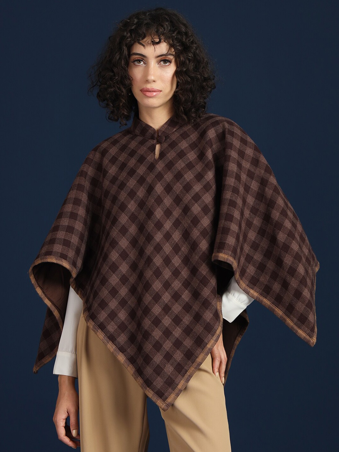 

Zamour Checked Poncho Sweater, Brown