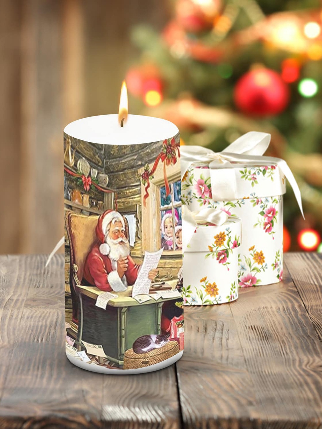 

AuraDecor Red & Green Santa Reading Book Printed Pillar Candle