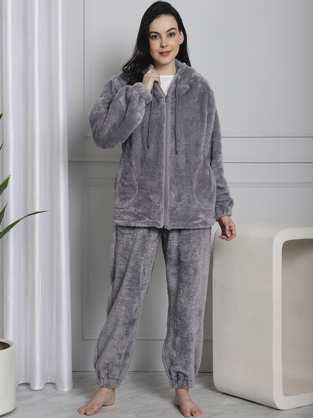 

Secret Wish Women Faux Fur Hooded Night suit, Grey