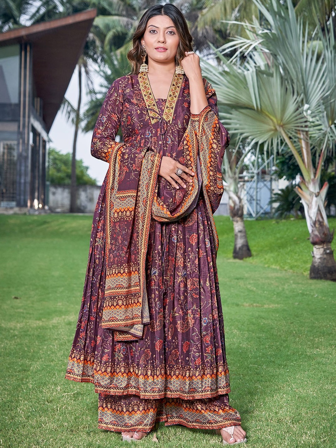 

CHANSI Ethnic Motif Printed Anarkali Kurta & Palazzos With Dupatta, Coffee brown