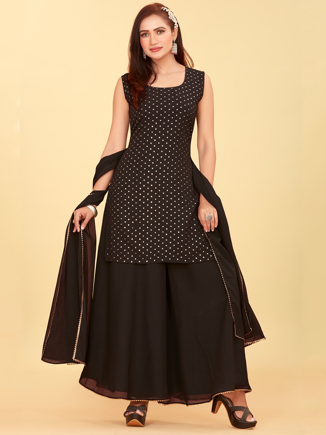 

CHANSI Ethnic Motif Embroidered Sequinned Kurta & Palazzo With Dupatta, Black