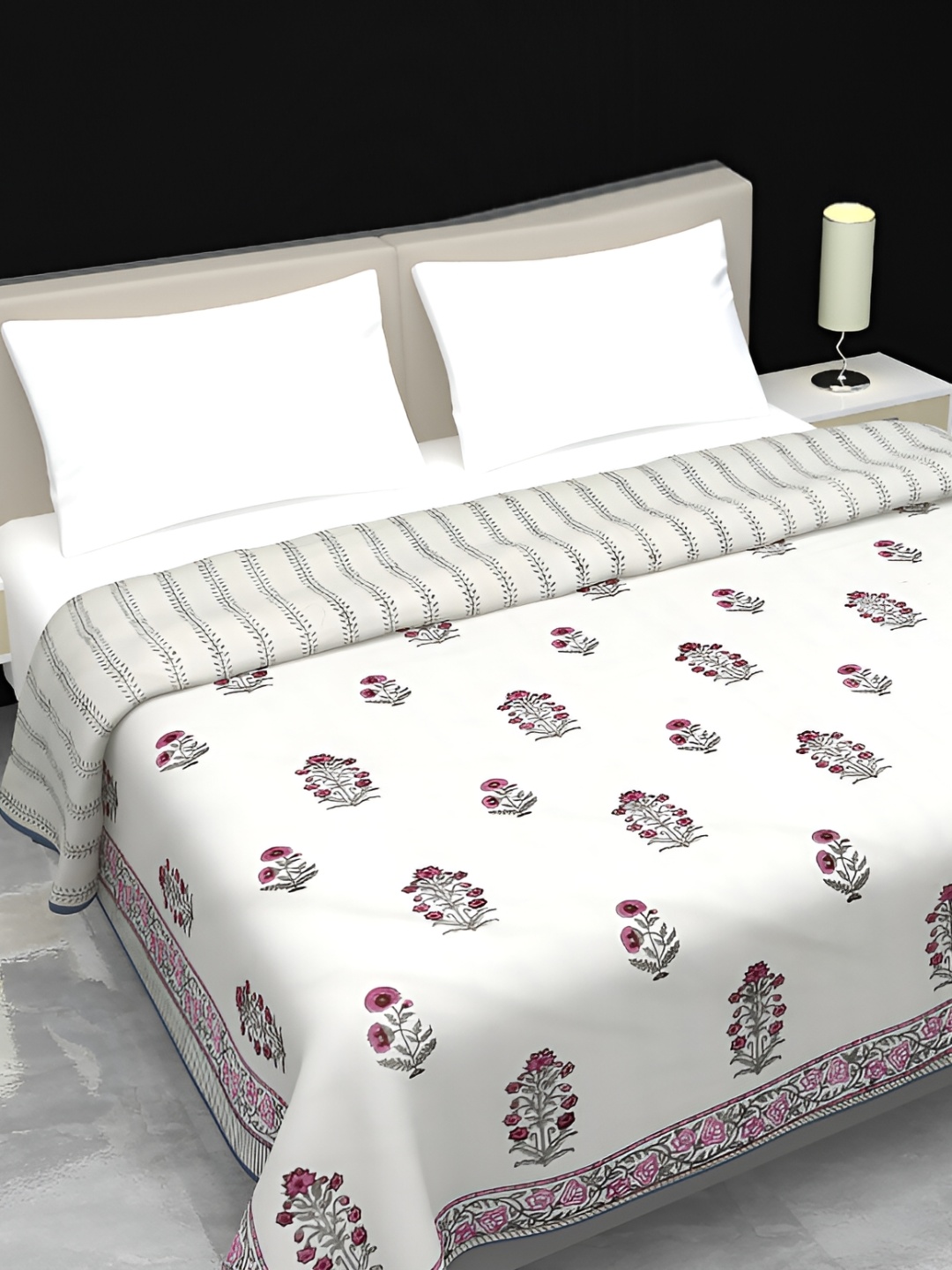 

Jaipur Dohar Pink & White Floral Cotton AC Room 150 GSM Double Bed Dohar