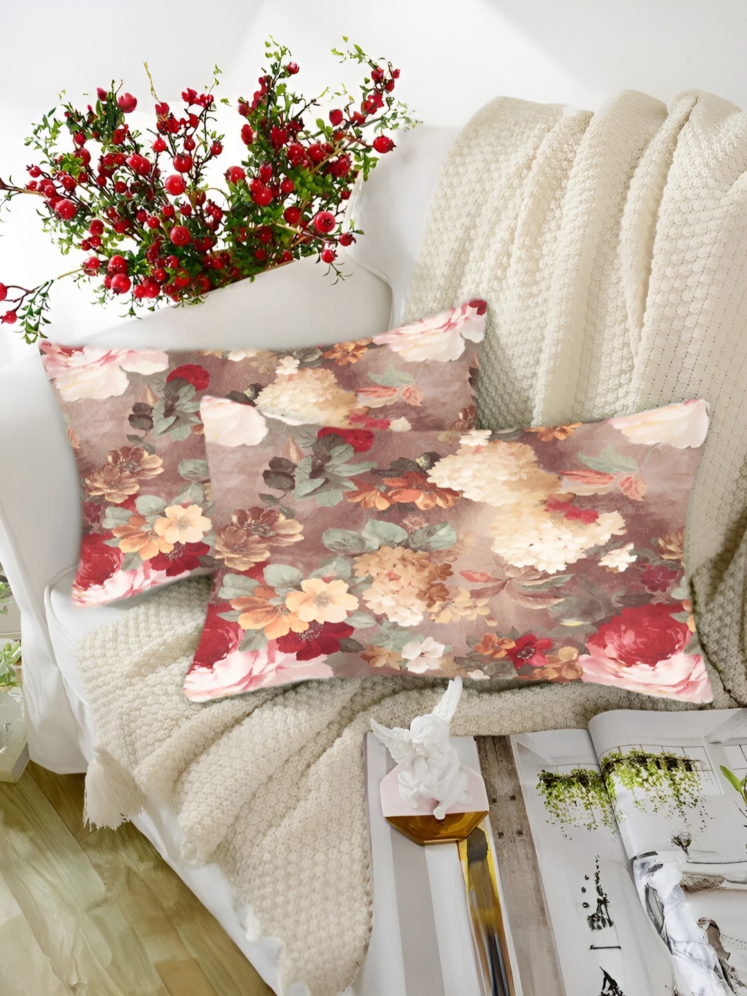 

Tesmare Brown & Red 2 Pieces Floral Printed Velvet Rectangle Cushion Covers