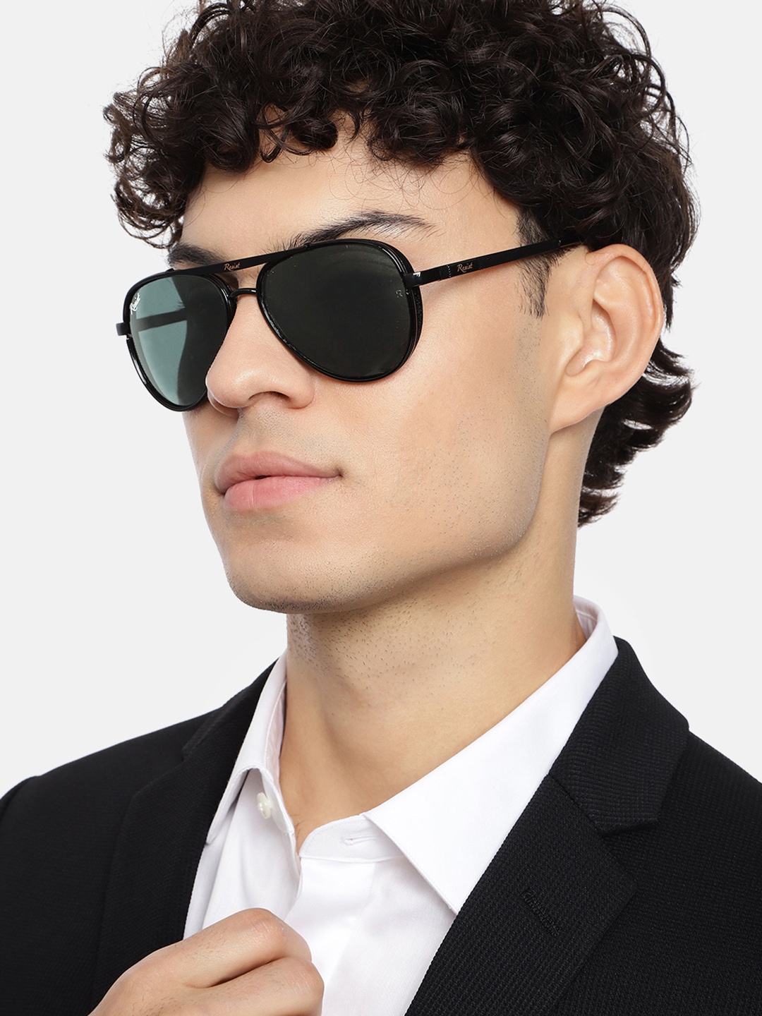 

RESIST EYEWEAR Unisex Aviator Sunglasses With UV Protected Lens PIOBLACKBL, Black