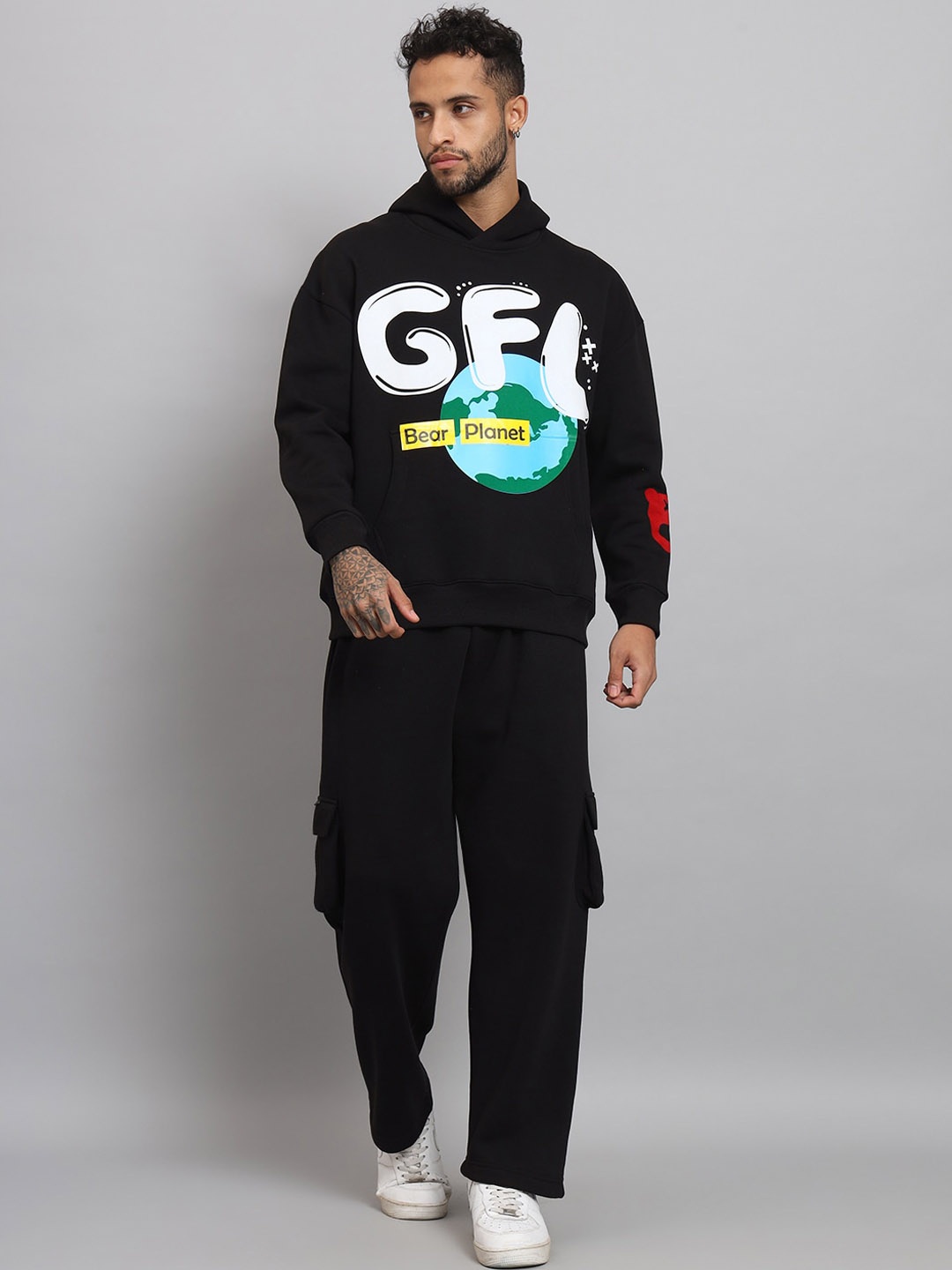 

GRIFFEL Typography Printed Hooded Fleece Sweatshirt With Trackpant, Black