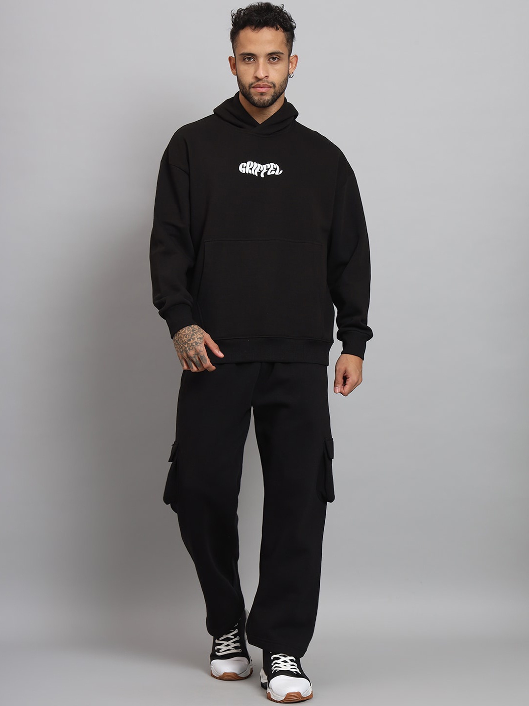 

GRIFFEL Typography Printed Hooded Fleece Sweatshirt With Trackpant, Black