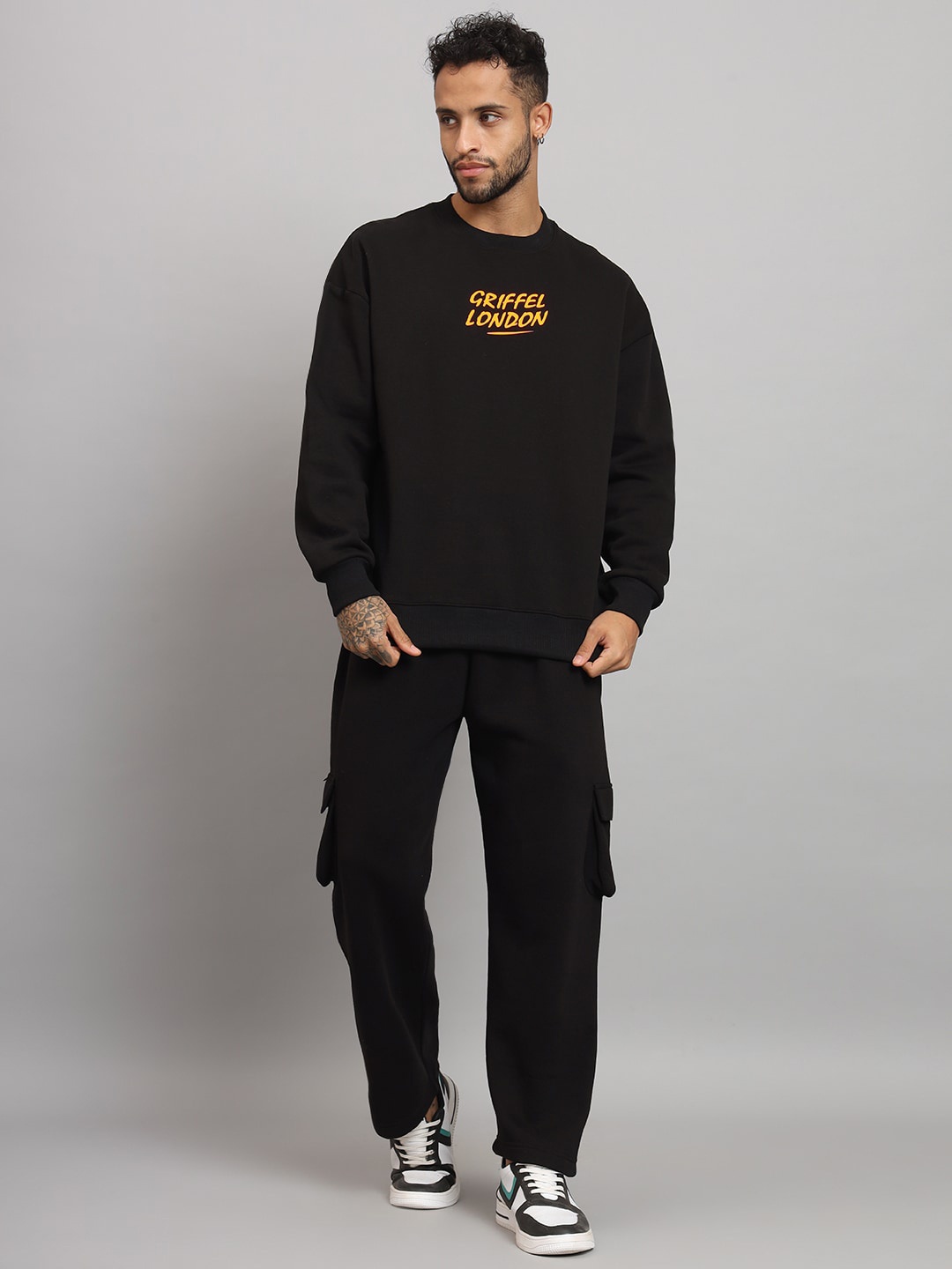 

GRIFFEL Brand Logo Printed Fleece Sweatshirt With Trackpant, Black