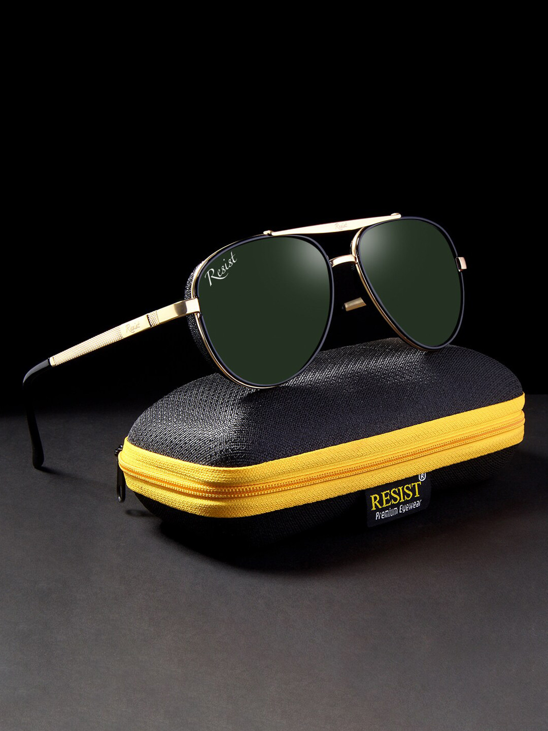 

RESIST EYEWEAR Unisex Green Lens & Gold-Toned Aviator Sunglasses with UV Protected Lens