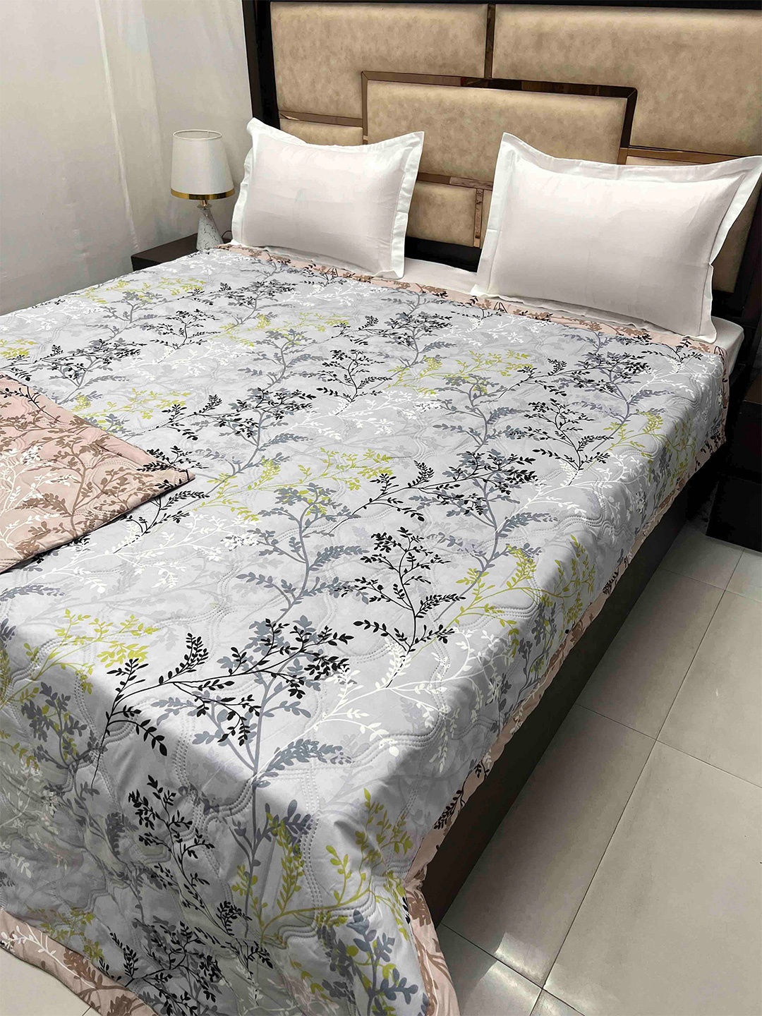 

Pure Decor Doze Grey Brown Floral AC Room 300 GSM Double Bed Reversible Comforter