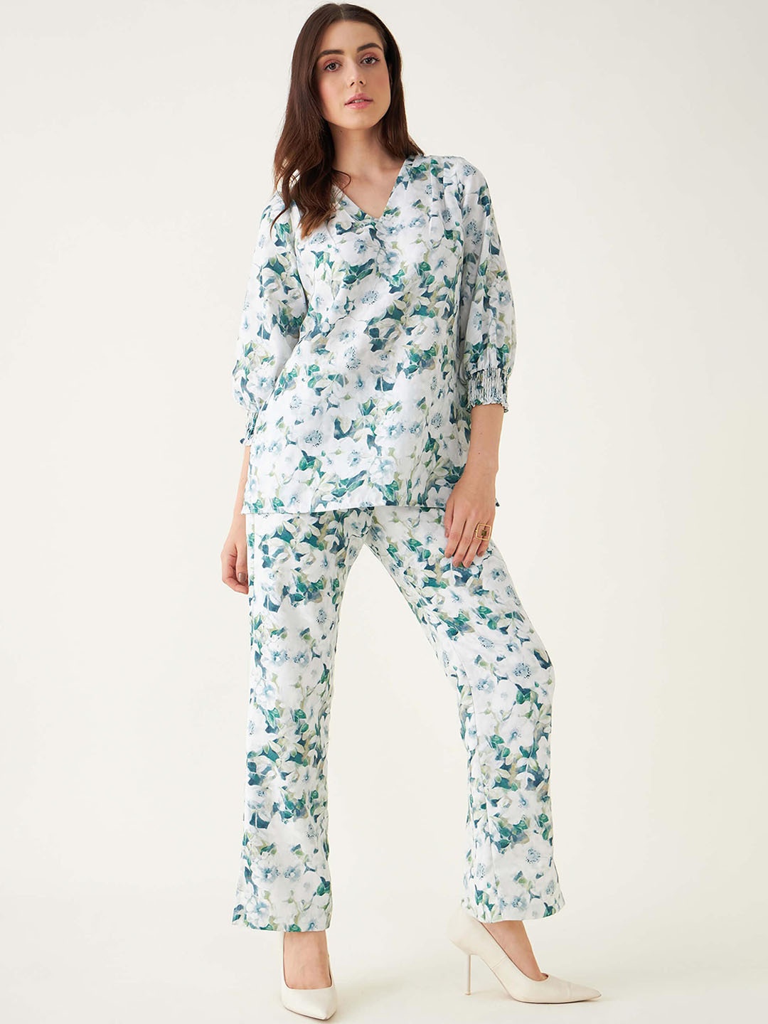 

SALT ATTIRE Pretty Feminine Floral Printed V-Neck Top & Flared Trousers, Green