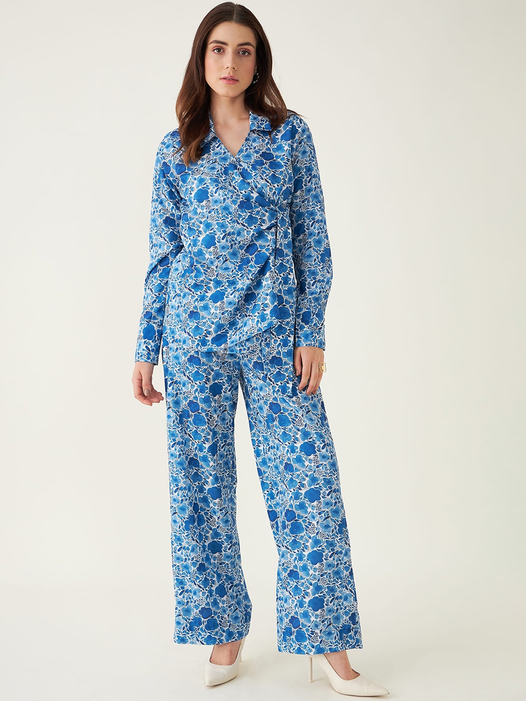 

SALT ATTIRE Pretty Feminine Floral Printed Top With Trouser, Blue