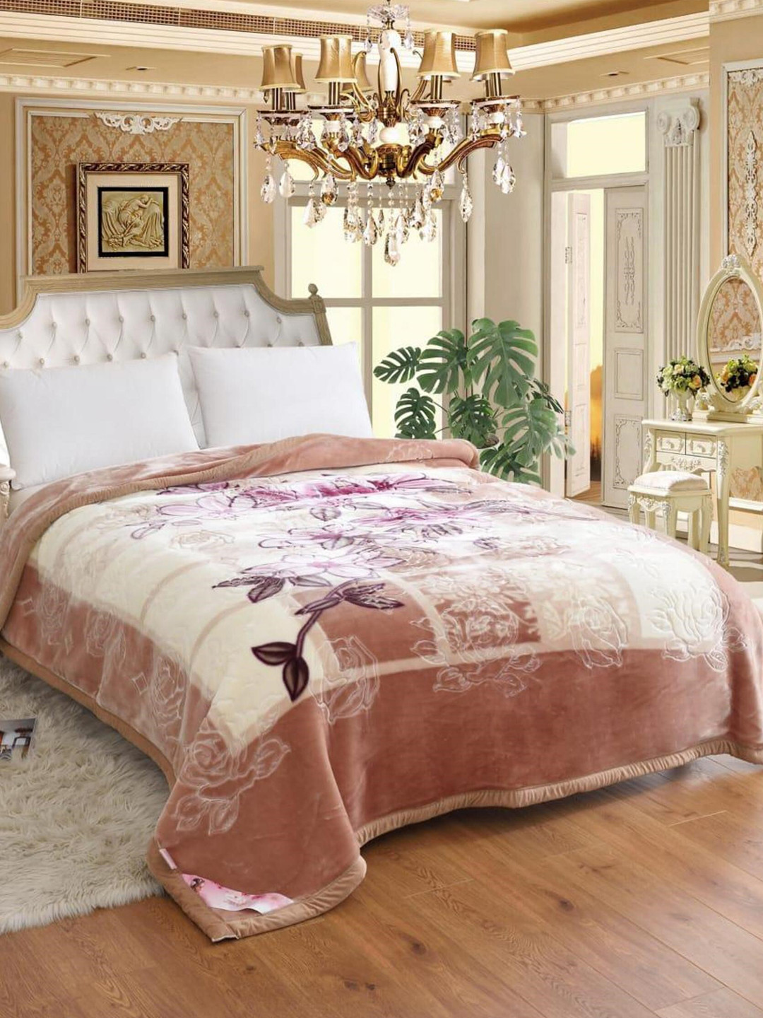 

Signature The Club Collection Beige Floral Heavy Winter Double Bed Blanket