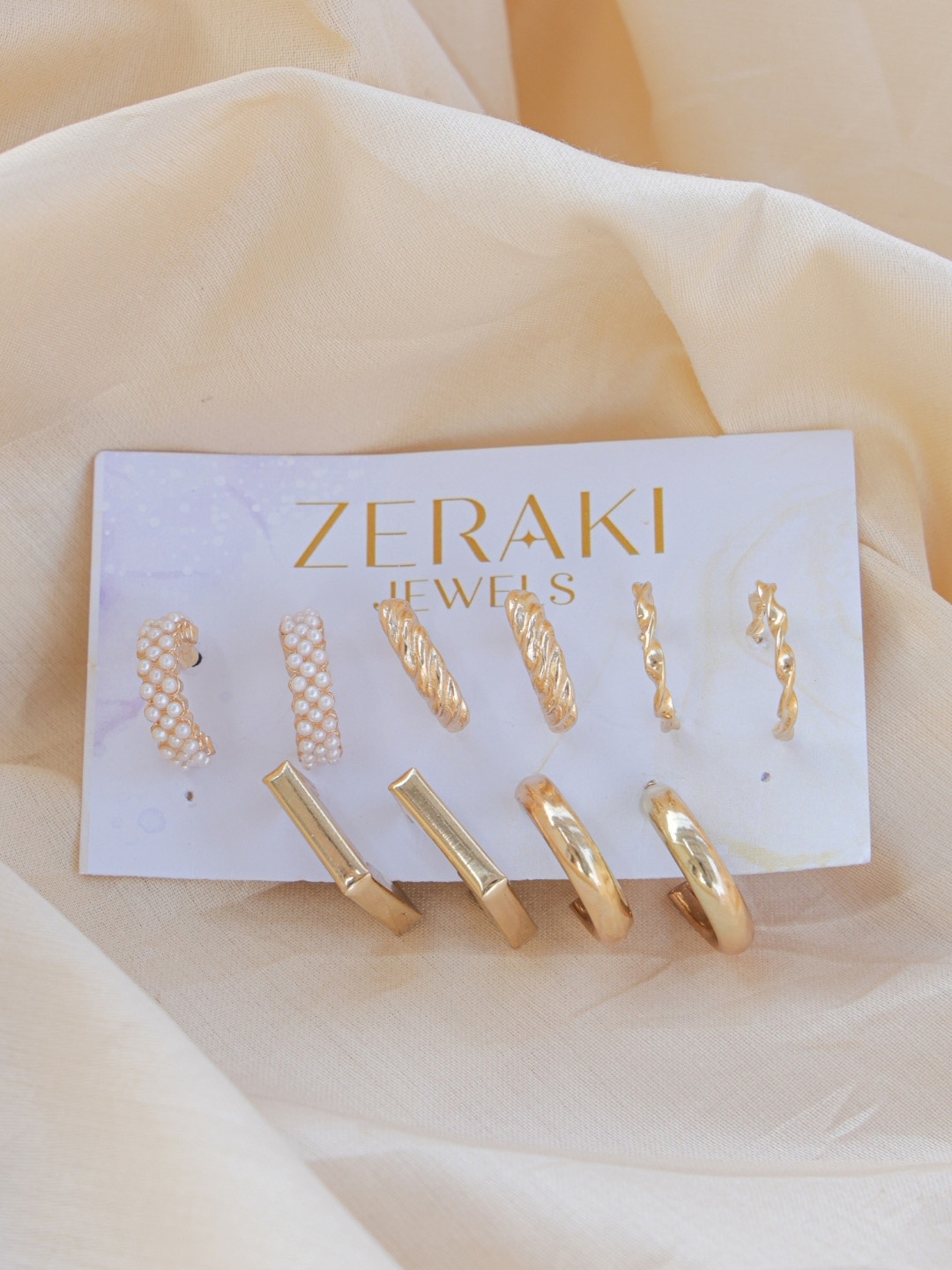 

Zeraki Jewels Set Of 5 Hoop Earrings, Gold