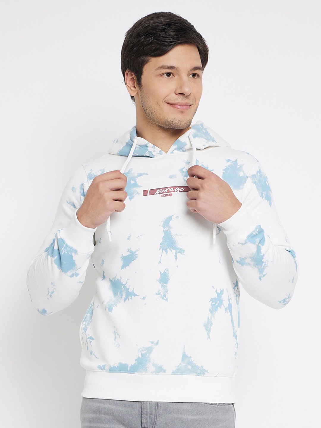 

98 Degree North Typography Printed Hooded Sweatshirt, Off white