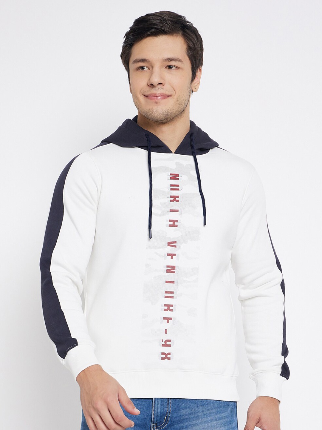 

98 Degree North Typography Printed Hooded Fleece Pullover, Off white