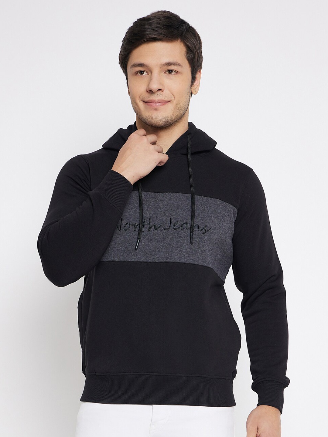 

98 Degree North Typography Embroidered Hooded Sweatshirt, Black