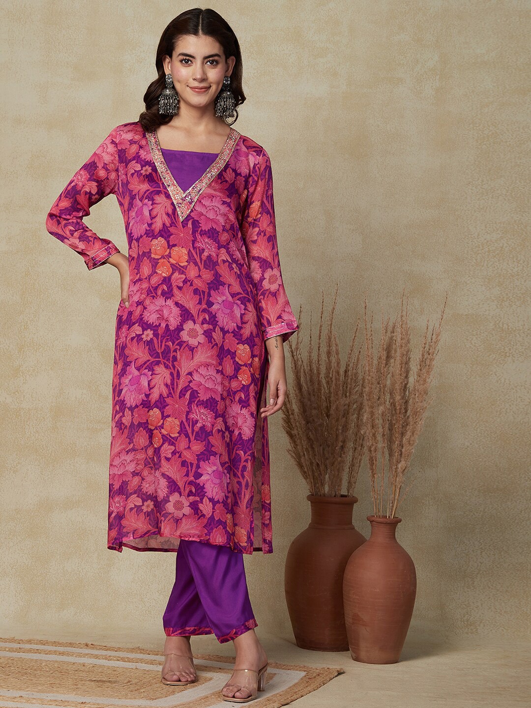 

FASHOR Floral Printed Sequinned Kurta with Trousers, Purple