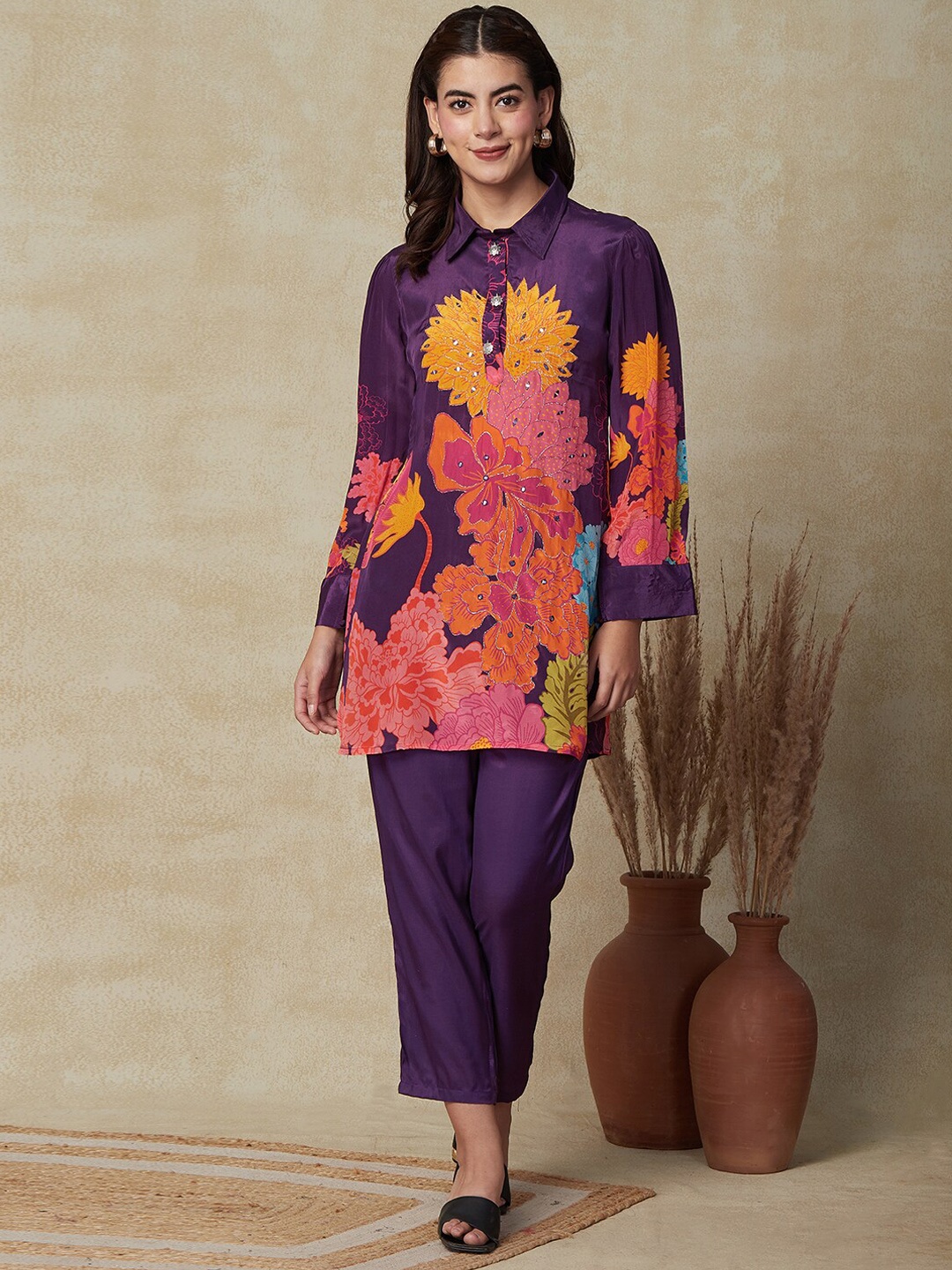 

FASHOR Floral Printed Mirror Work Kurti with Trousers, Purple