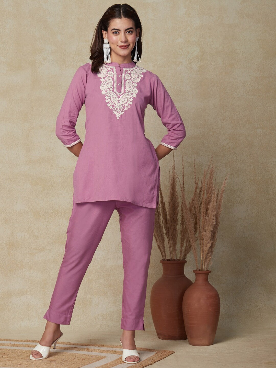 

FASHOR Floral Yoke Design Thread Work Pure Cotton Kurti with Trousers, Pink