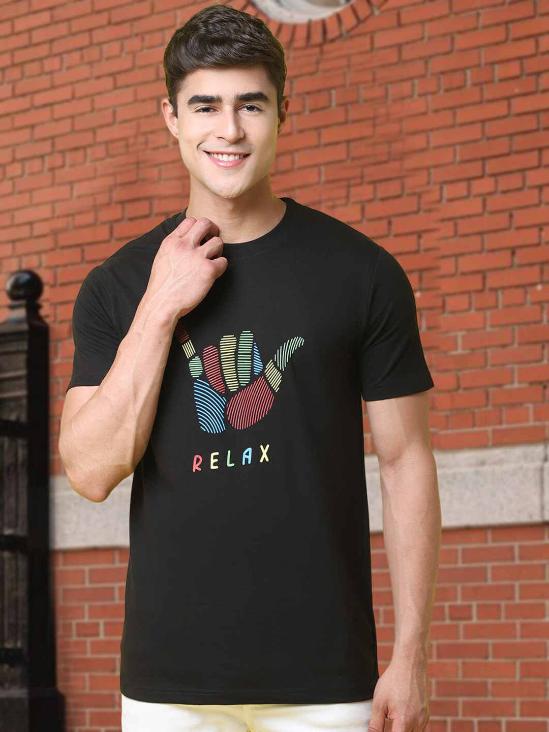 

Tee Projekt Graphic Printed Cotton Regular Fit T-shirt, Black