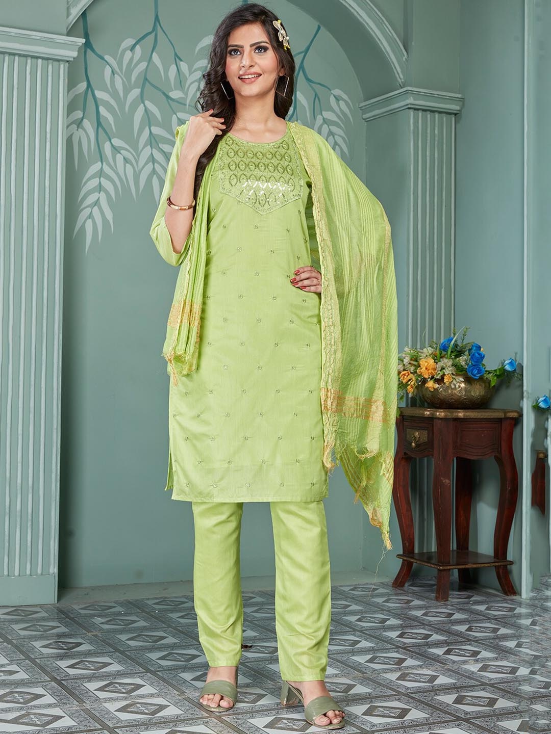 

KALINI Ethnic Motifs Embroidered Sequinned Kurta With Trousers & Dupatta, Green