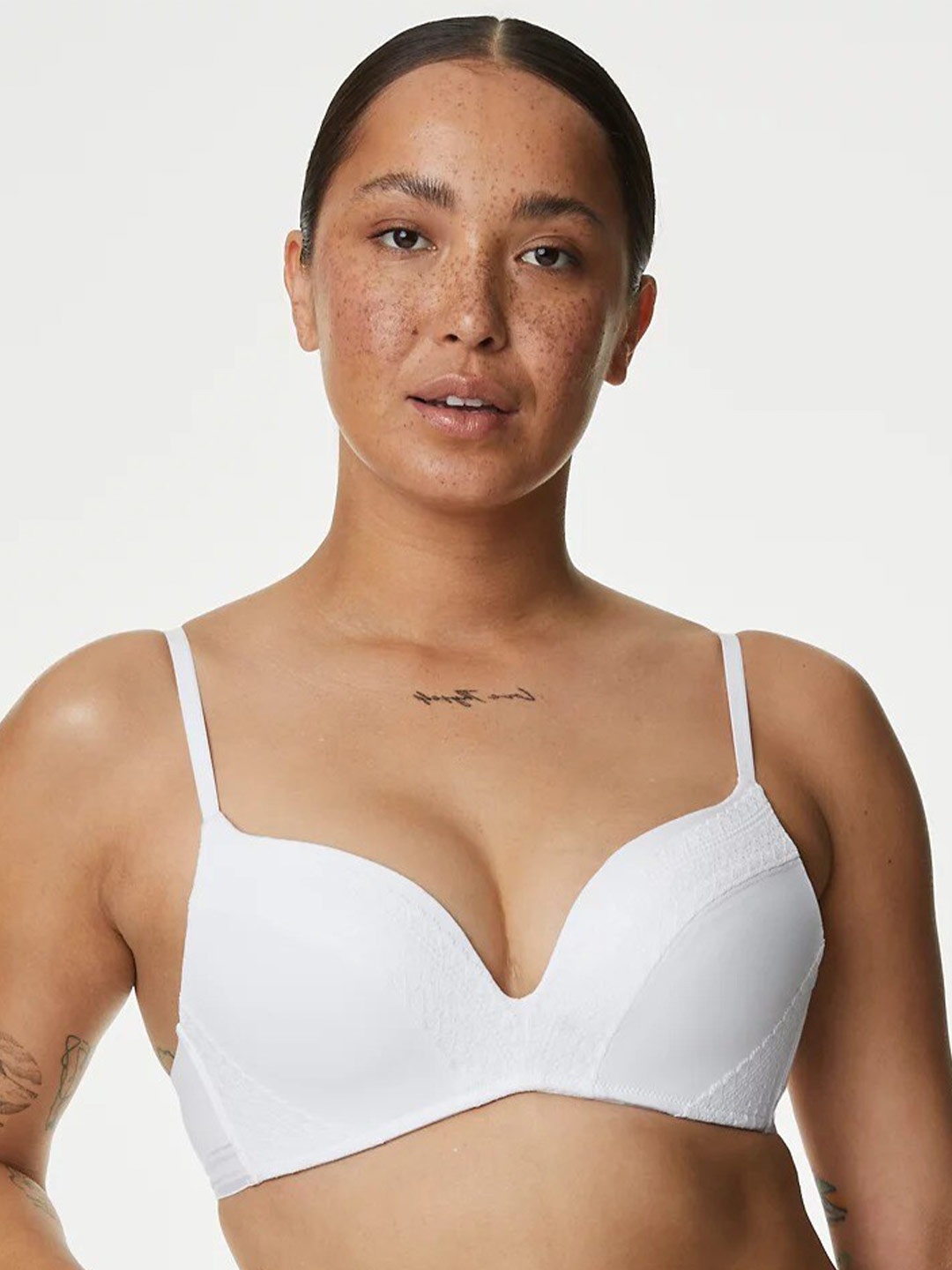 

Marks & Spencer Full Coverage Lightly Padded All Day Comfort Push-Up Bra, White