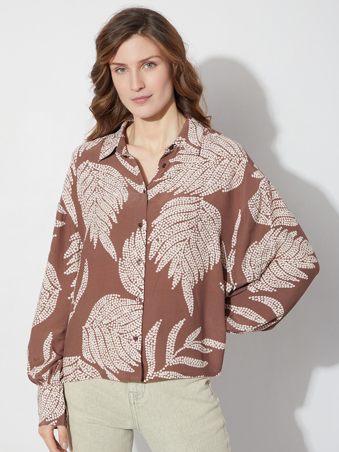 

Vero Moda Floral Printed Casual Shirt, Brown