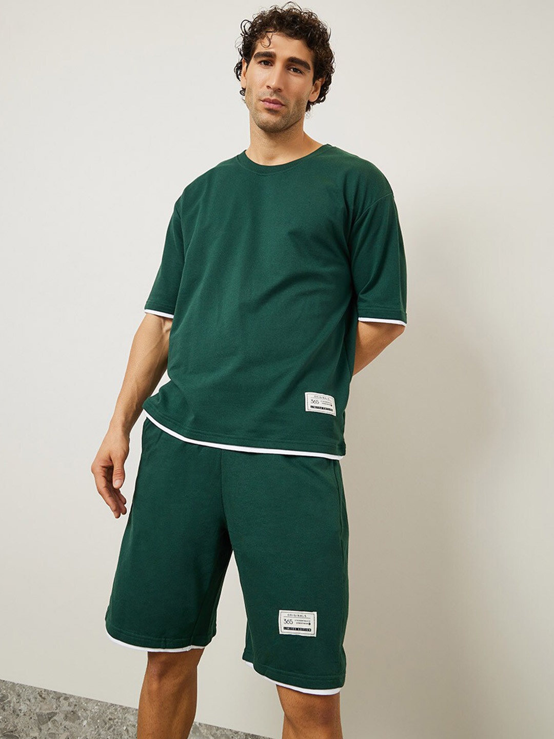 

Styli Oversized Contrast Trim Terry T-Shirt & Shorts Set, Green