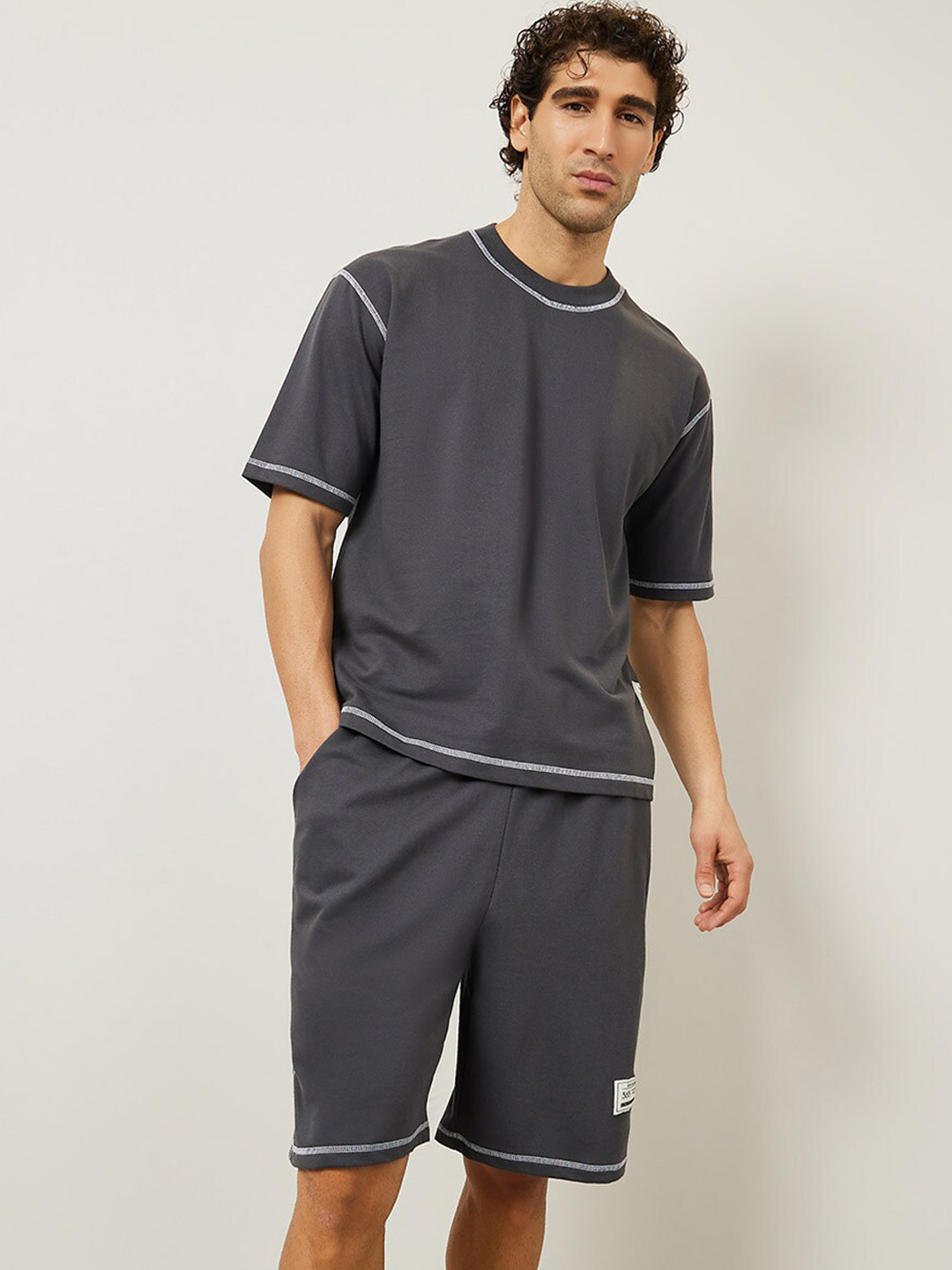 

Styli Oversized Contrast Overlock Terry T-Shirt & Shorts Co-Ords, Grey