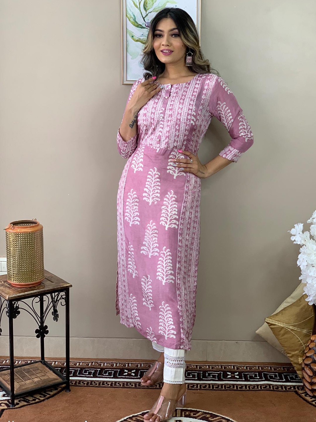 

KALINI Ethnic Motifs Printed Straight Kurta, Pink