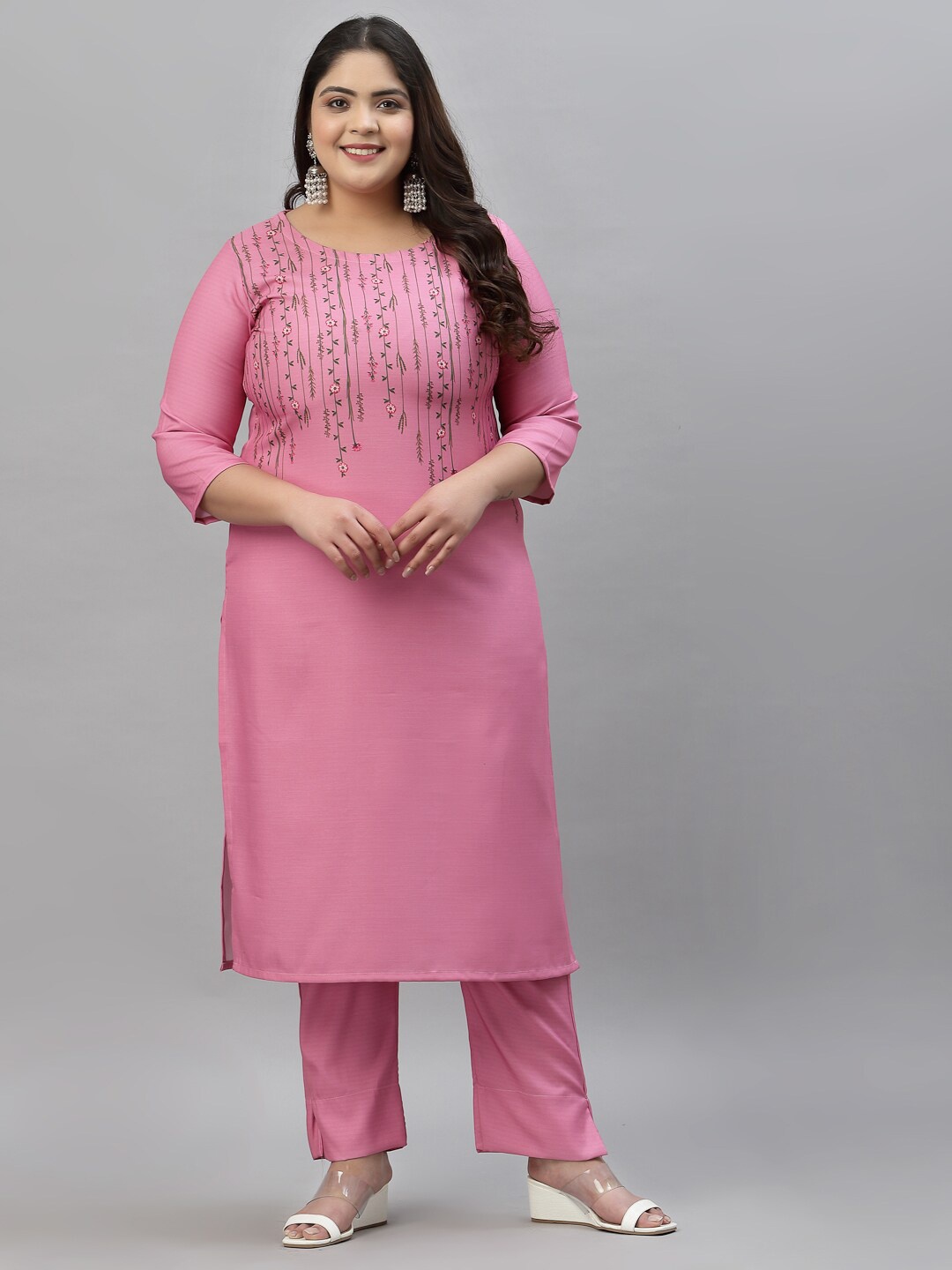 Sztori Plus Size Floral Printed Kurta With Trousers, Pink
