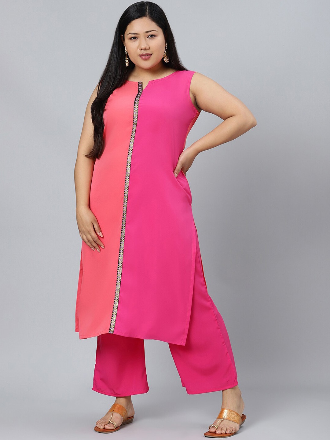 

Sztori Plus Size Colourblocked Regular Kurta with Palazzos, Pink