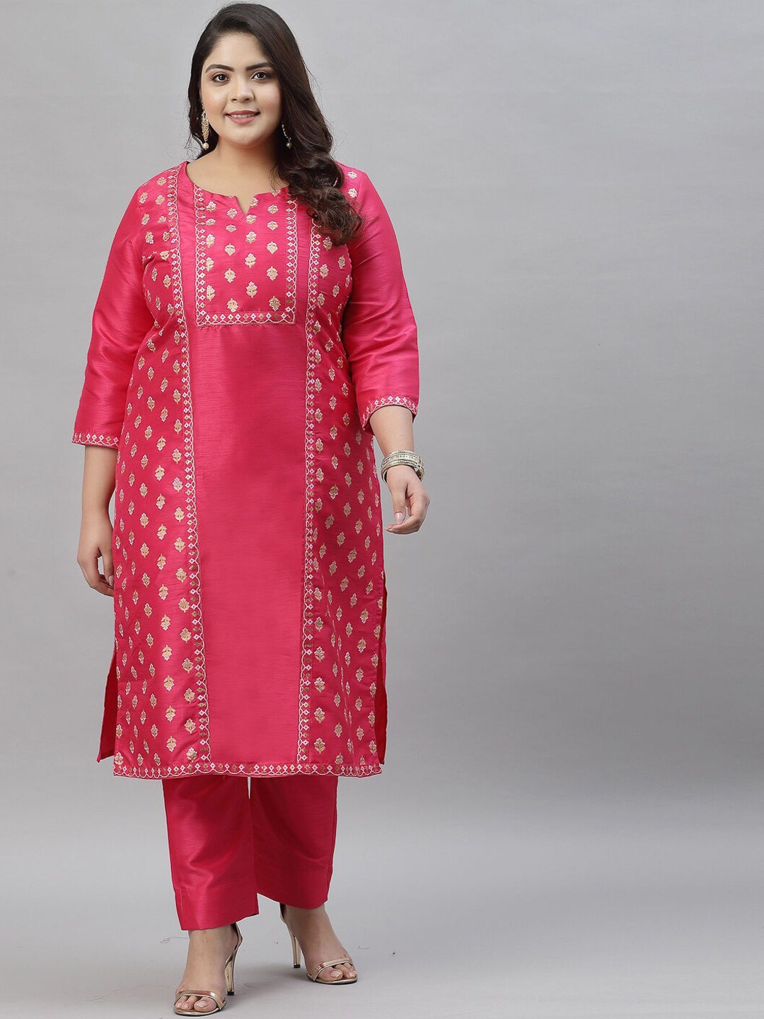 

Sztori Plus Size Floral Printed Kurta with Trousers, Pink