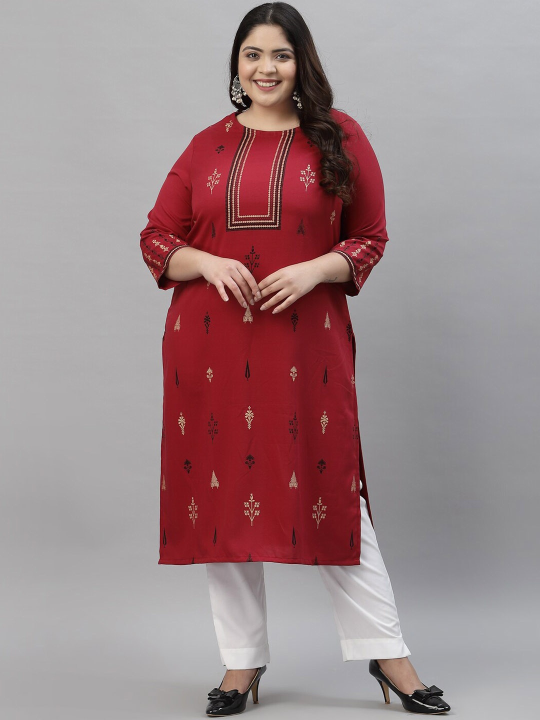 

Sztori Plus Size Ethnic Motifs Printed Foil Printed Regular Kurta With Trouser, Red
