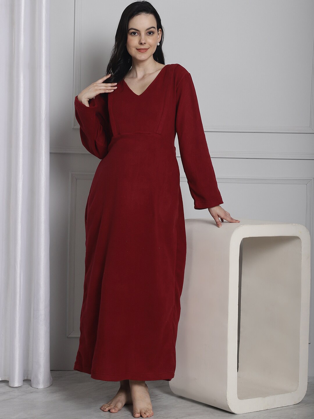 

Secret Wish V-Neck Fleece Maternity Maxi Nightdress, Maroon
