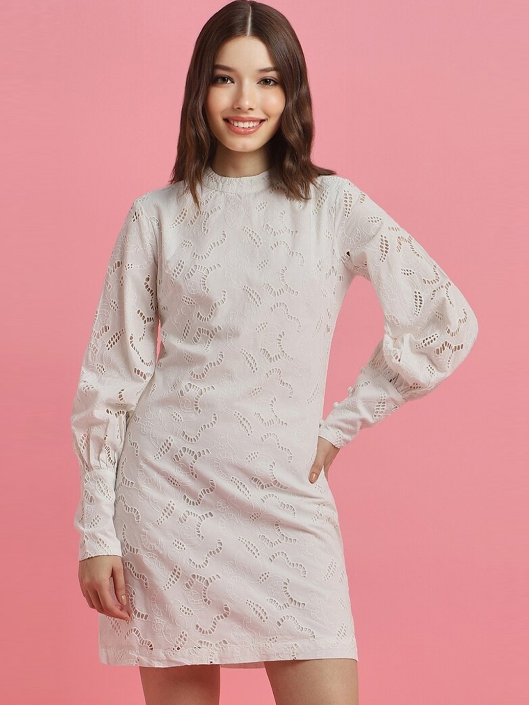 

FOREVER 21 White Self Design Cuffed Sleeves Cotton A-Line Dress