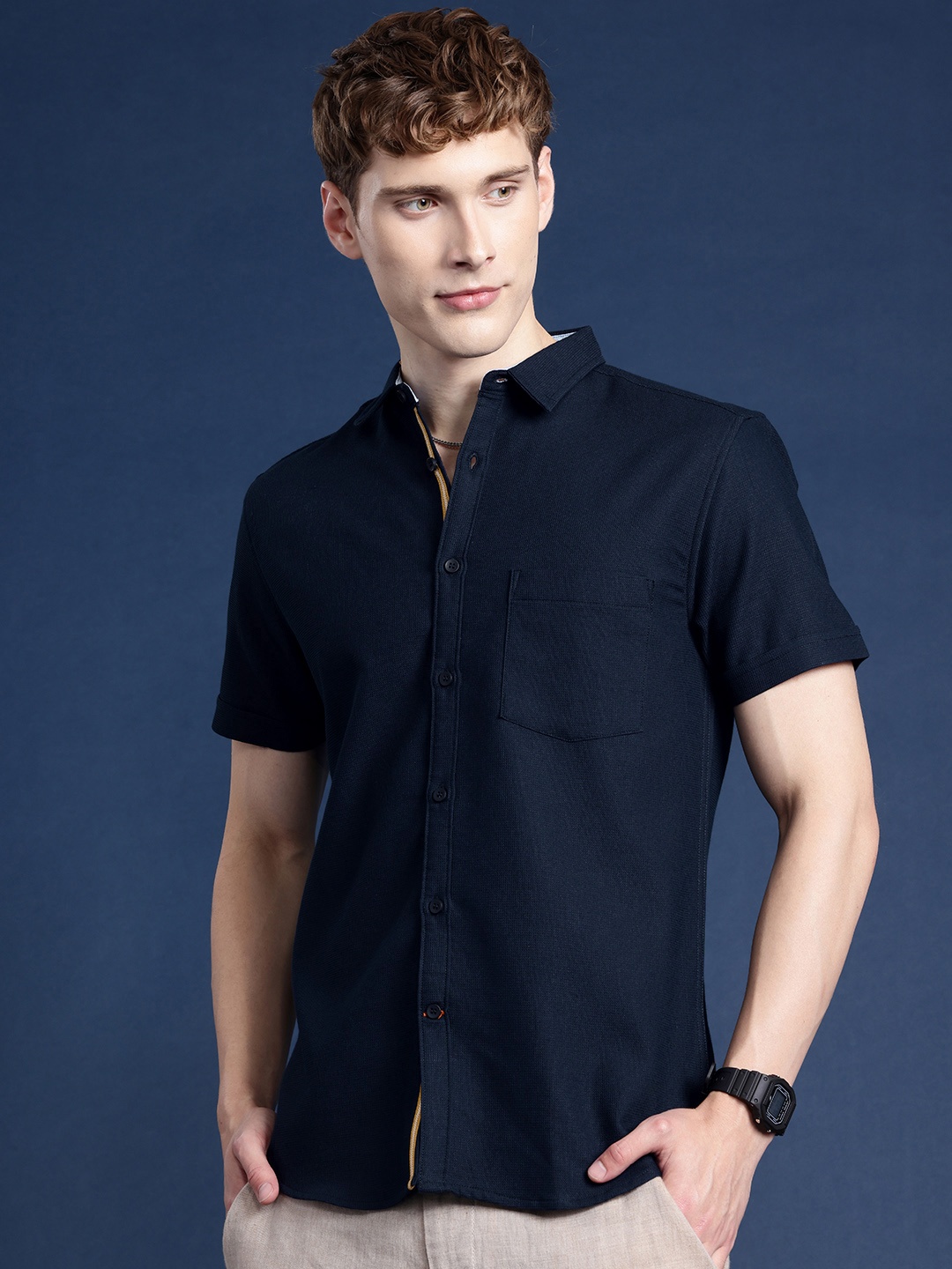 

Mast & Harbour Men Slim Fit Casual Shirt, Navy blue