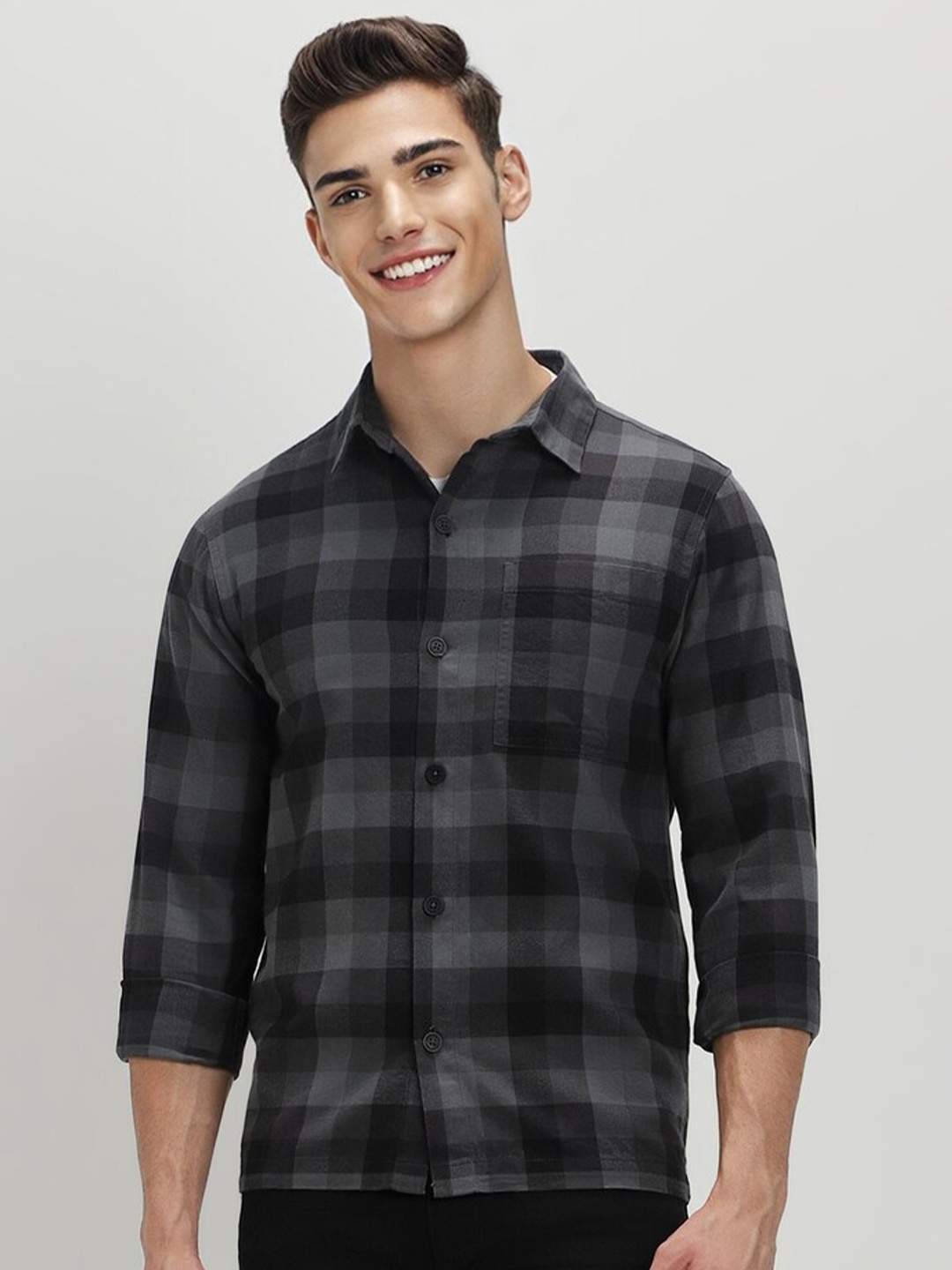 

FOREVER 21 Tartan Checked Pure Cotton Casual Shirt, Black