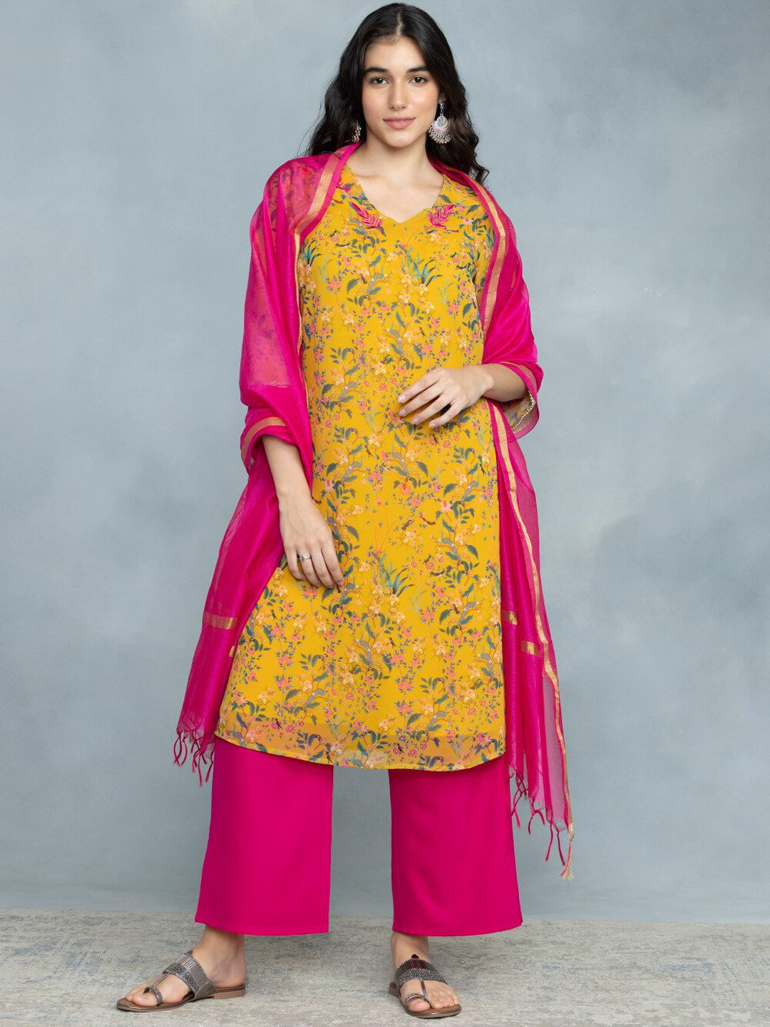 

SHAYE Floral Printed Regular Straight Kurta with Palazzos & Dupatta, Mustard