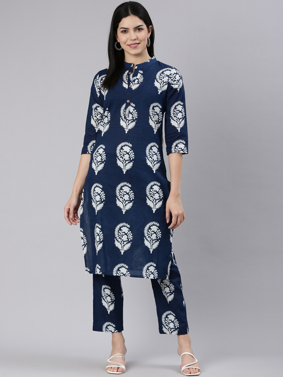 

ERISHA Floral Printed Pure Cotton Regular Kurta with Trousers, Blue