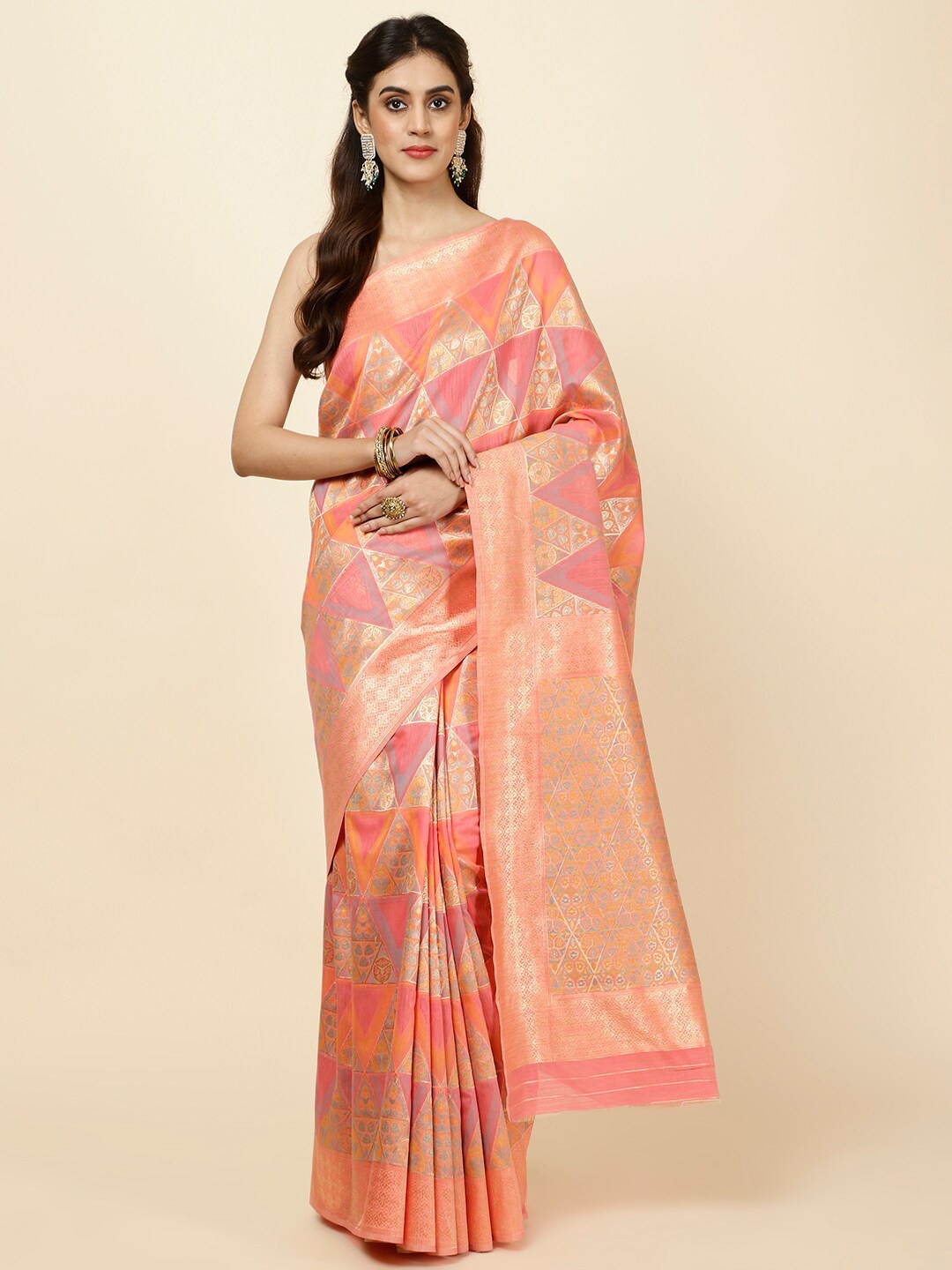 

Meena Bazaar Ethnic Motifs Woven Design Saree, Pink